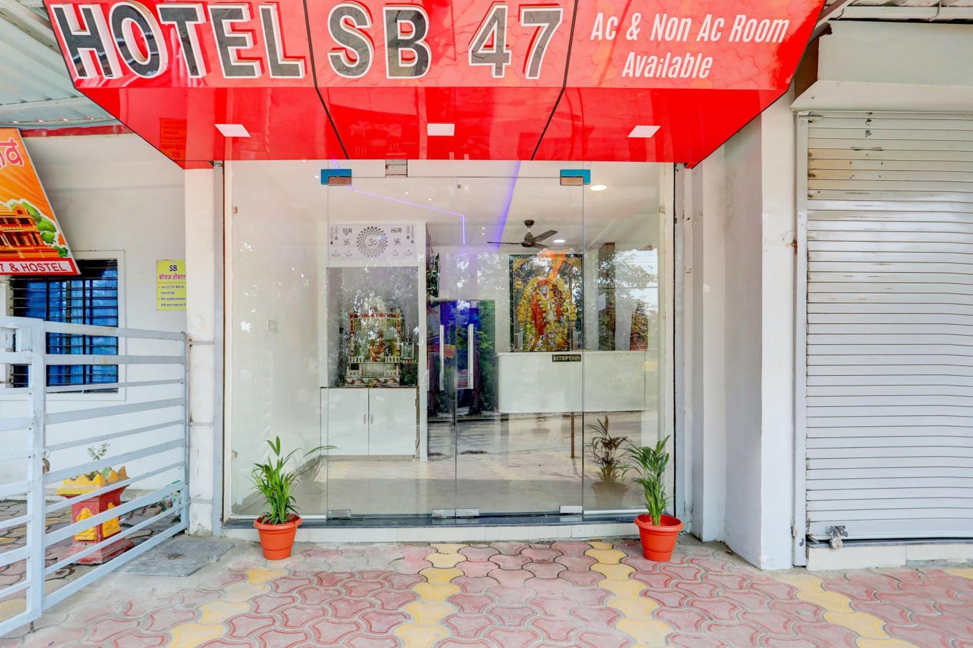 Hotel O Sb 47 Indaur Exteriér fotografie